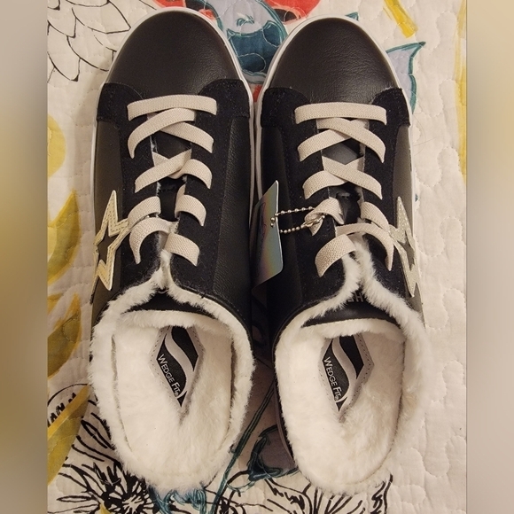 NWT Skechers Ladies Street Slip On Sneakers - Picture 8 of 9